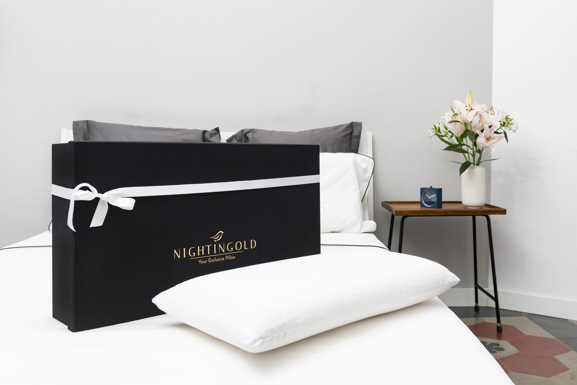 Cuscino Nightingold in una camera d’hotel di lusso